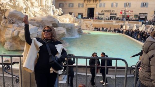 Rome puts a price on Trevi Fountain access